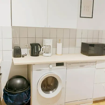 Apartment Work & In Dusseldorf